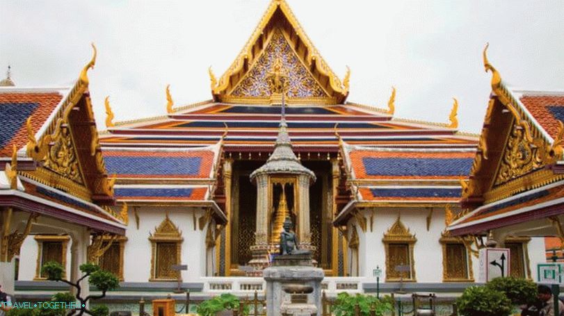 Храмът на Wat Phra Kaeo в Банкок