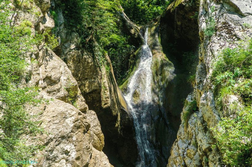 Агурски водопади в Сочи - как да стигнем до там, снимка и преглед