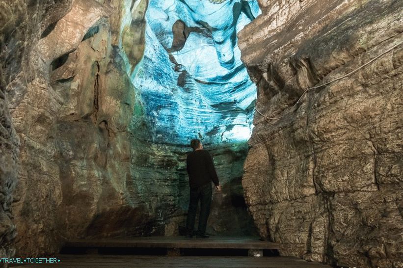 Ахщирска пещера в Сочи