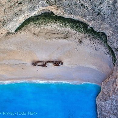 Залив Навагио: историята на най-разпознаваем плаж в Гърция