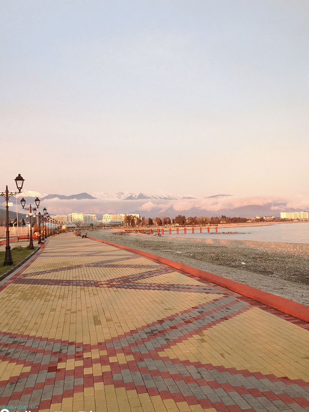 Набережна в Адлер