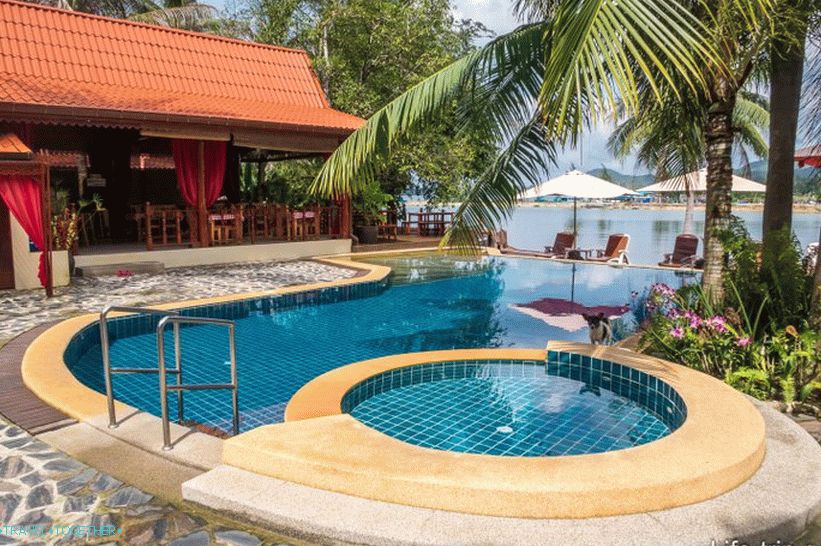 Cyana Beach Resort е добър хотел в Пханган