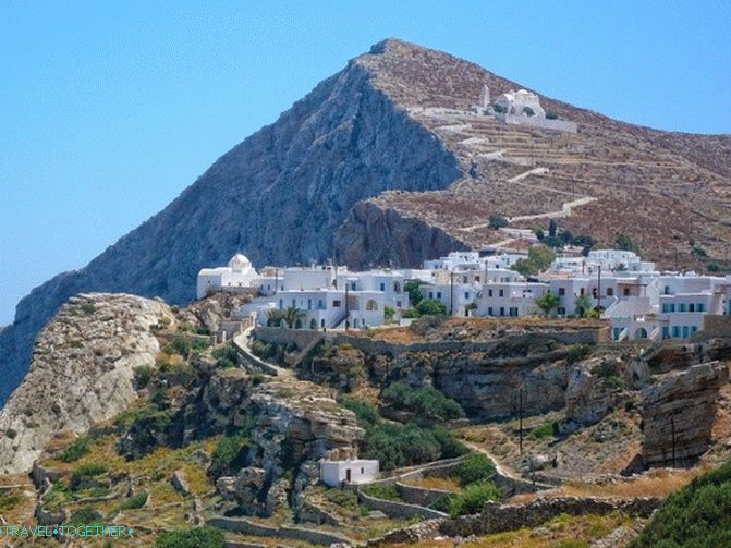 Фолегандрос - островът с най-красивите села в Европа