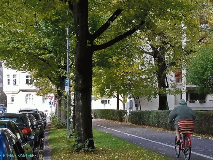 Велосипедни пътеки в Мюнхен по всеки тротоар