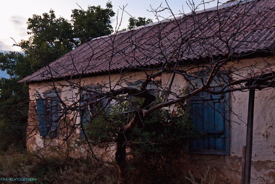 Изоставена къща в Дядинска ферма
