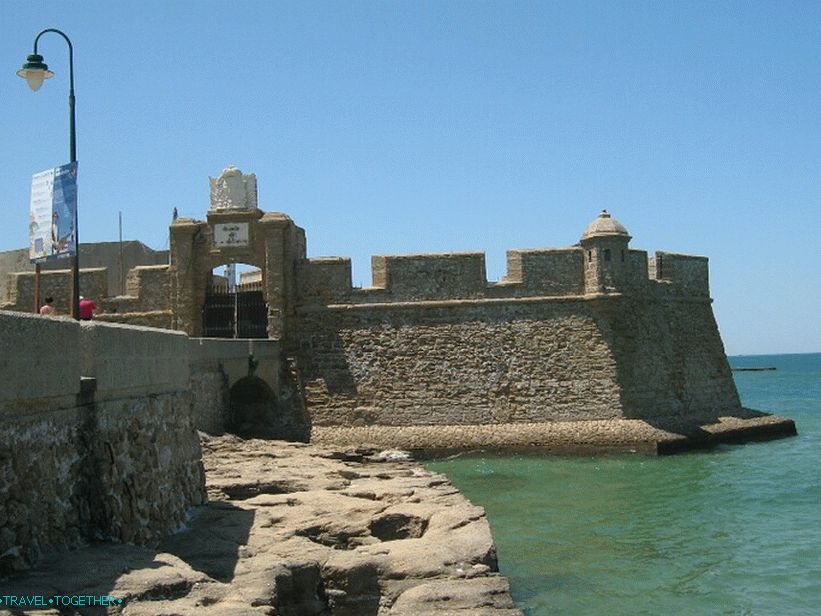 Замъкът на Сан Себастиан