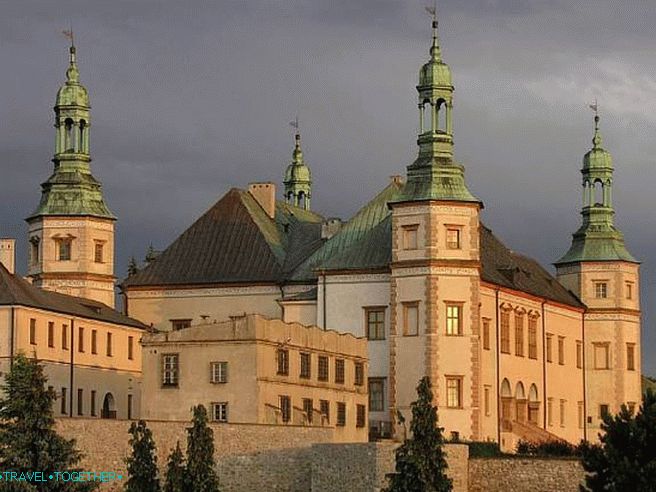 Дворецът на Краковските епископи