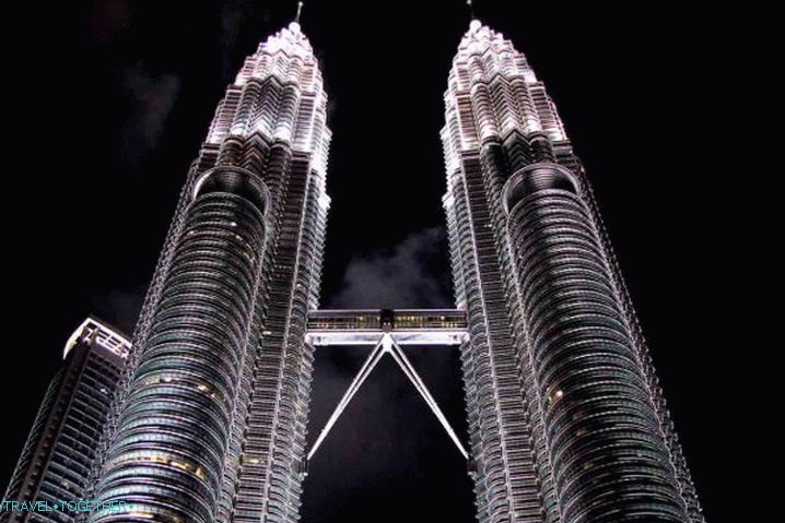 Малайзия, кули Петронас