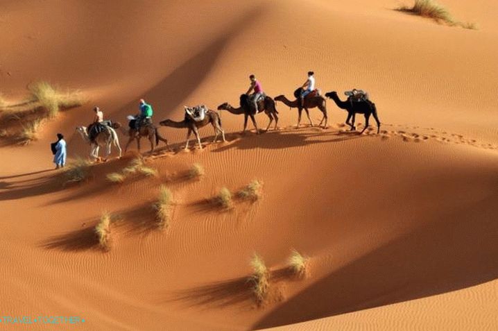 Тунис, язди с джипове по пясъците на Сахара