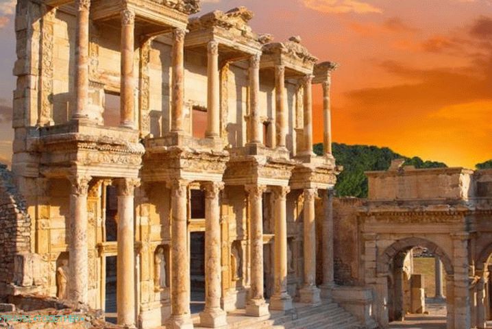Турция, Храмът на Артемида в Ефес