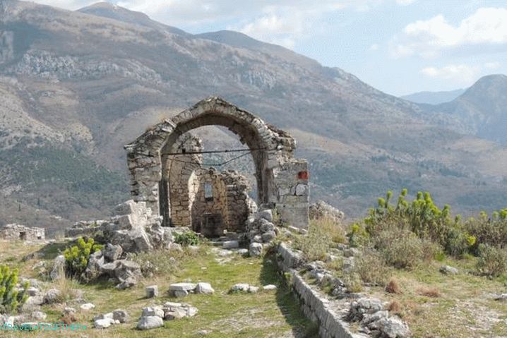Черна гора, крепостта