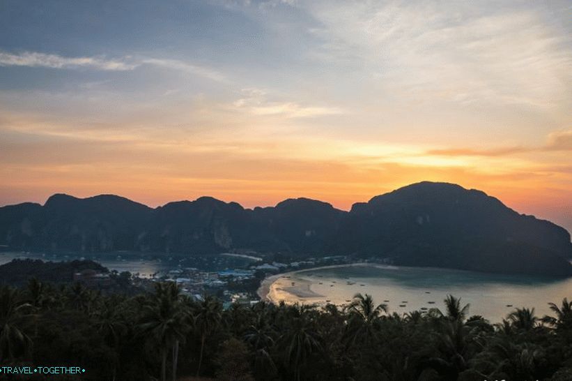 Залез на Phi Phi гледна точка номер 2