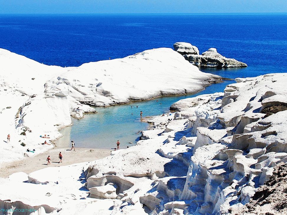 Милош - почивка и плажове на гръцкия остров