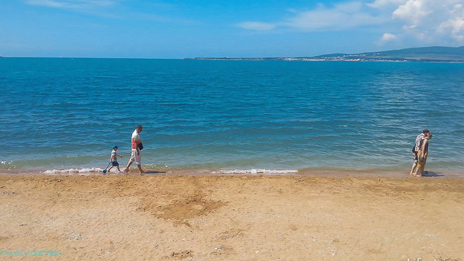 В Геленджик все още е относително изоставено море