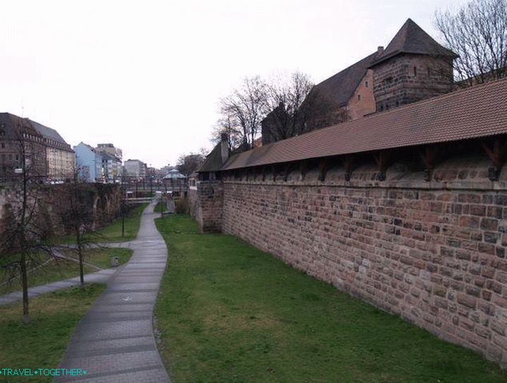 Градски стени на Нюрнберг