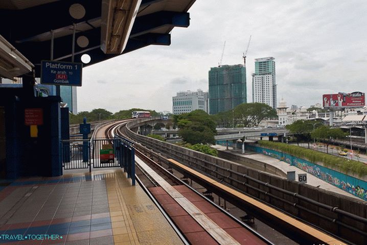 Модерно метро в Куала Лумпур