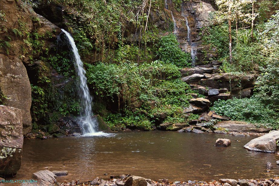 Следващият водопад след Mon Tha Than Waterfall