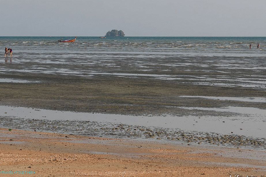 Nopparat Thara Beach в Краби - по-малко туристически съсед на Ао Нанг