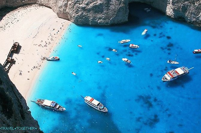 Плажната ваканция в Гърция - едно докосване на морето
