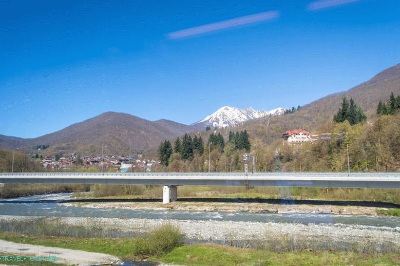 Власната лястовица и жп гара Роза Хутор - разписания и описание
