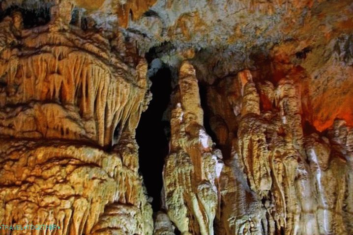Крит, пещера Сфендони
