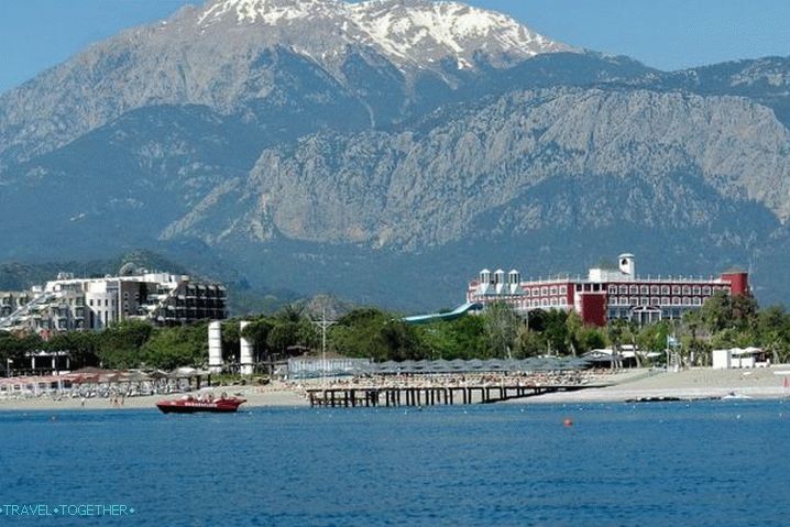 Какво да направя в Кемер през октомври, Изглед към Централния плаж