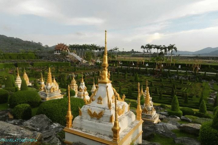 Тайландски тропически парк в Патая Nong Nooch