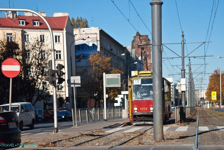 В градовете Полша много прилича на Русия. Дори чрез обществен транспорт.