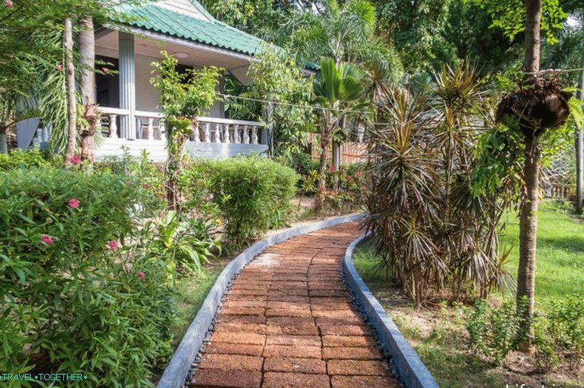 Известен и известен хотел в Koh Phangan - Haad Son Resort