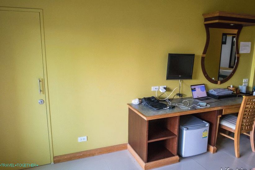 Известен и известен хотел в Koh Phangan - Haad Son Resort