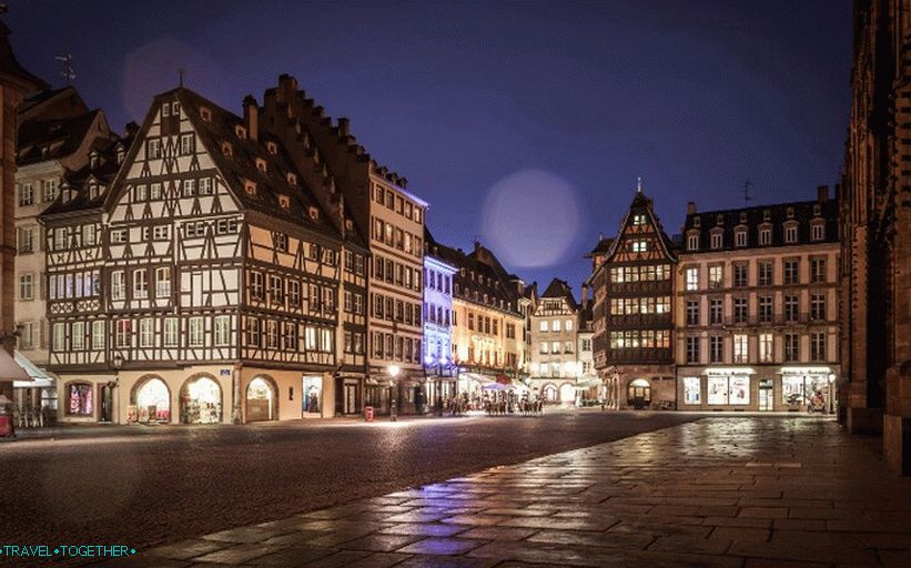 Нощ Страсбург - площад Катедрала