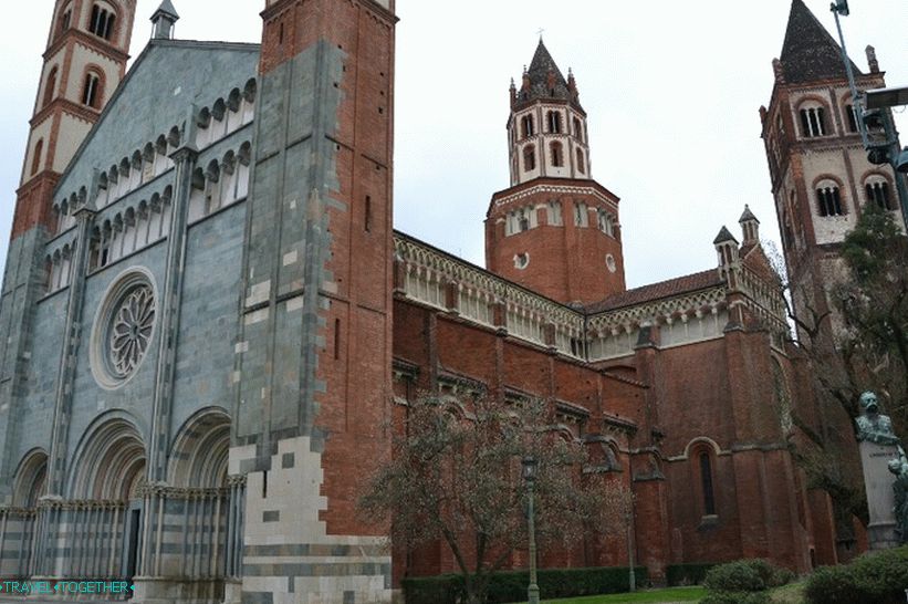 Базиликата на Св. Андрей