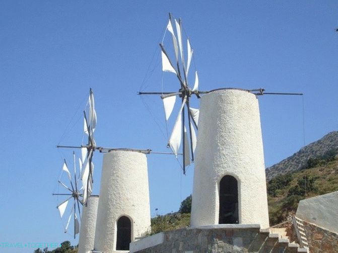 Вятърни мелници в Крит Ласити