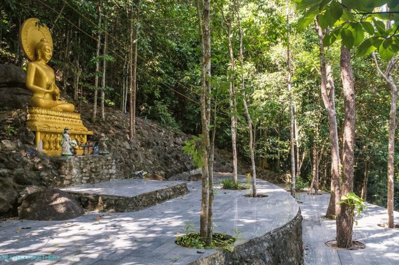 Wat Paa Sang Tham на Phangan - нов будистки храм