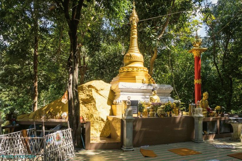 Wat Paa Sang Tham на Phangan - нов будистки храм