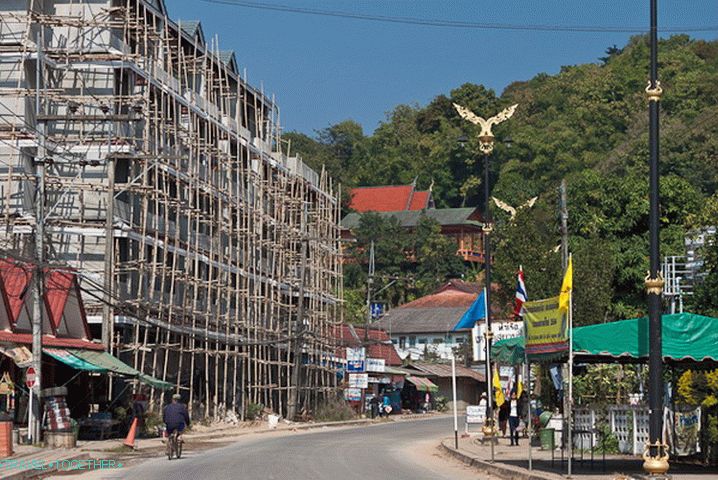По пътя от Chiang Saen към Златния триъгълник